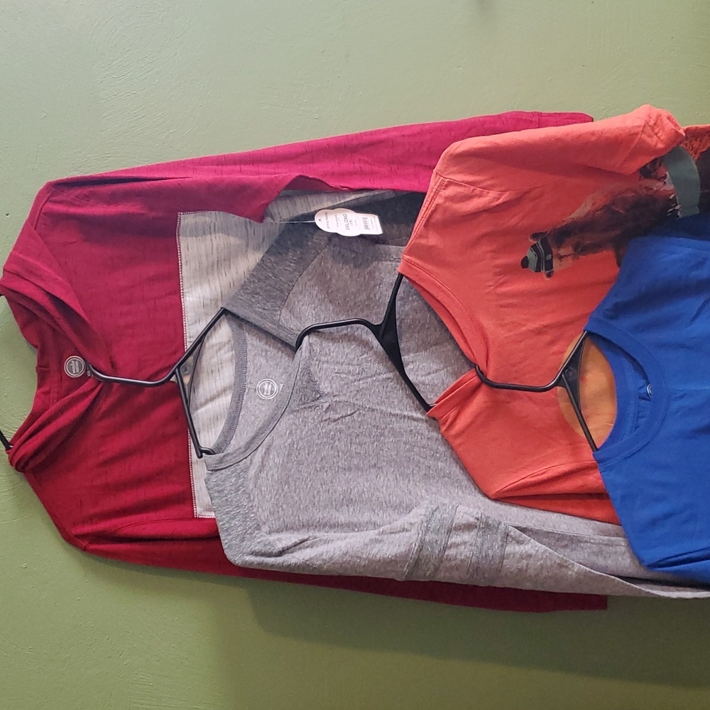 Lot of 4 boys XXL T shirts